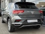 Volkswagen T-Roc 1.5 TSI Style Navi | Camera | Dealer onderhouden
