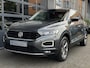 Volkswagen T-Roc 1.5 TSI Style Navi | Camera | Dealer onderhouden