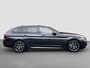 BMW 5-Serie Touring 530e xDrive M-Sport | Pano | Trekhaak | Laser | Harman Kardon | Head Up | Comfortstoelen elektrisch | ACC
