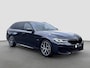 BMW 5-Serie Touring 530e xDrive M-Sport | Pano | Trekhaak | Laser | Harman Kardon | Head Up | Comfortstoelen elektrisch | ACC