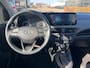 Hyundai i10 1.0 Premium Zwart Dak | Camera | Carplay | Cruise | Two-Tone | Armsteun voor | NAVI