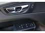 Volvo XC60 2.0 D4 AWD R-Design 360 Camera/Parkeersensor v,a/Trekhaak wegklapbaar