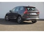 Volvo XC60 T8 390PK Automaat AWD Ultra Bright / Head-up display / Trekhaak/ Harman Kardon audio / Panoramadak / BLIS / Elektrisch bedienbare voorstoelen / Memory seats / Verwarmbare stoelen / Keyless entry /