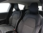 Renault Clio TCe 100pk Bi-Fuel Intens | Parkeersensoren achter | Navigatie | Climate control | Cruise control | Trekhaak |