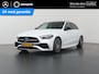 Mercedes-Benz C-klasse 180 AMG Line | Night | Panoramadak | Digital Light | Multispaaks AMG velgen | Stoelverwarming | Sfeerverlichting |