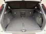 Volvo XC40 2.0 B4 Plus Dark / Panoramadak / Lederen bekleding / Trekhaak / Parkeerverwarming /