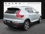 Volvo XC40 2.0 B4 Plus Dark / Panoramadak / Lederen bekleding / Trekhaak / Parkeerverwarming /