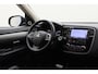 Mitsubishi Outlander 2.0 PHEV instyle Leer, Schuif-/Kanteldak, Camera, Navigatie, Keyless, Trekhaak