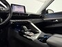 Peugeot 5008 1.2 PureTech 7p. | Pano | Sfeer | Memory | Adap. Cruise | Trekhaak | Virtual | Camera | Carplay | Keyless