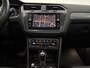 Volkswagen Tiguan 1.4 TSI eHybrid 225PK R-Line | Pano | IQ Light | Virtual | Camera | Stuur/Stoelverw. | Adap. Cruise | Carplay | Trekhaak