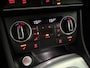 Audi Q3 2.0 TFSI Quattro 221PK S-line | Camera | Cruise | Leder | Navi | Stoelverw. | Keyless | NAP