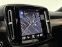 Volvo XC40 1.5 T3 R-Design | Pano | Virtual | Camera | Stoel/Stuur verw. | Adap. Cruise | Trekhaak | Carplay | NAP