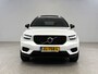 Volvo XC40 1.5 T3 R-Design | Pano | Virtual | Camera | Stoel/Stuur verw. | Adap. Cruise | Trekhaak | Carplay | NAP