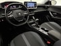 Peugeot 2008 1.2 PureTech | Pano | Virtual | Camera | Trekhaak | Cruise | Carplay | Stoelverw. | NAP