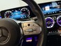 Mercedes-Benz A-klasse 180 Business Solution AMG Airco ECC | Panorama | Trekhaak | Matrix LED | Memory | Sfeer | Camera | Isofix | NAp