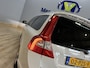 Volvo V70 2.0T R-Edition R Design | Airco ECC | Stoelverwarming | Trekhaak | Navigatie | Cruise Control | Isofix