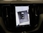 Volvo XC60 2.0 T8 Plug-in hybrid AWD Ultra Dark PHEV, Automaat, 21 inch, Panoramadak, Bowers&Wilkins audio, Stoelverwarming, Stuurverwarming, Trekhaak semi elektrisch wegklapbaar, Gelaagde- en getinte ramen