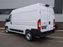Opel Movano 35 L2H2 BlueHDI 140pk Automaat | NIEUW BPM VRIJ | CAMERA | PDC | CRUISE | CLIMA | CARPLAY | | Parkeerhulp achter akoestisch