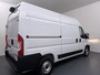 Opel Movano 35 L2H2 BlueHDI 140pk Automaat | NIEUW BPM VRIJ | CAMERA | PDC | CRUISE | CLIMA | CARPLAY | | Achteruitrijcamera | Airco | Cruise control