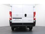 Opel Movano 35 L2H2 BlueHDI 140pk Automaat | NIEUW BPM VRIJ | CAMERA | PDC | CRUISE | CLIMA | CARPLAY | | Achteruitrijcamera | Airco | Cruise control