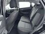 Hyundai Kona 1.6 GDI HEV Comfort Smart | 18" lm-wielen | Navigatie | Camera | Adaptive cruise | Bluelink app | Parkeersensoren |