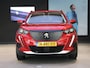 Peugeot 2008 SUV Allure 130 pk | AppleCarPlay/AndroidAuto | Armsteun | Climate Control | Adaptive Cruise Control | Camera | FULL LED | Navigatie | LMV | Parkeersensoren | Privacy Glass | Isofix |