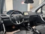 Peugeot 2008 1.2 PureTech Allure|Pano|Navi|Climate|Leer|1e Eig|Trekhaak