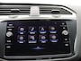 Volkswagen Tiguan 1.4 TSI eHybrid R-Line Business+ 245PK DSG SOH 90%, Trekhaak, Achteruitrijcamera, Keyless, Elektr. Achterklep, 19" LM Velgen, Stoel-Stuurverwarming, Side Assist