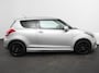 Suzuki Swift 1.6 Sport 136pk! | Touchscreen | Climate Control | Lichtmetalen Velgen | Keyless | Cruise Control | Stoelverwarming | Spoilers | Parkeer sensoren