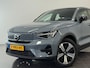 Volvo C40 Single Motor Core 69 kWh Warmtepomp | SoH 95,5% | 19"All Season banden | | Achteruitrijcamera | Apple Carplay/Android Auto|telefoonintegratie premium | Draadloze telefoonlader