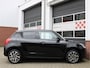 Suzuki Swift 1.2 Style Smart Hybrid /Keyless/ACC/PDC/Camera/DAB+/Apple carplay/Stoelverwarming/LED/NAP! 1e eig!