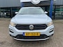 Volkswagen T-Roc 1.0 TSI 115pk T-Roc Style met Trekhaak, DigiDash en Stoelverwarming