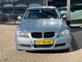 BMW 3-Serie 318i High Executive, clima, Nieuwe APK