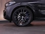 BMW X6 xDrive40i High Executive |M Sport|Org. NL auto|HUD|pano|meesturende achteras|laser|memory|Harman Kardon|softclose|stoelventilatie|luchtvering|stoelverwarming|stuurwielverw.|22 inch|
