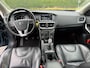 Volvo V40 1.6 T3 Summum RIJKLAARPRIJS!