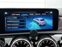 Mercedes-Benz A-klasse 220 Premium | AMG | SFEERVERLICHTING | ACHTERUITRIJCAMERA| STOELVERWARMING |