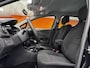 Renault Clio 0.9 TCe Limited | Navigatie | Airco | 24.321km! | NL-Auto |