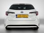 Toyota Corolla Touring Sports 1.8 Hybrid Active Limited | Stoel-/Stuur-/Voorruitverwarming | HUD | Achterklep Elektrisch | Navi | Lichtmetalen Velgen |