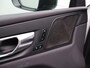 Volvo XC60 2.0 Recharge T8 AWD R-Design | Harman Kardon | Stoel- & stuurverw. | Panoramadak |