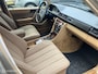 Mercedes-Benz 200-Serie 200-500 230 E