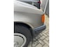Mercedes-Benz 200-Serie 200-500 230 E