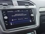 Volkswagen Tiguan 1.4 TSI eHybrid Life | Navigatie | Carplay | Stoelverwarming | ACC | Elek Achterklep |