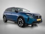 Peugeot e-5008 SUV Allure Avantage 73 kWh 210pk | Accu SOH 99,1% | 502km WLTP Actieradius | Navigatie | 360° Camera | Verwarmd stuurwiel | Adaptieve Cruise Control | Parkeersensoren v+a | Dodehoeksensor | | Keyless | Draadloze Apple Carplay / Android Auto + Telefoonlader  | 19" Lichtmetalen velgen |