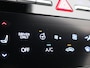 Hyundai Santa Fe 1.6 T-GDI PHEV Comfort Smart 4WD 7p. / 7 persoons / Navigatie  / 1010KG Trekgewicht / Keyless Entry & Start&Go / Achteruitrijcamera / Parkeersensoren /  Full Option /