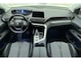 Peugeot 5008 1.2 PureTech Allure 130 PK | Automaat | Trekhaak | Parkeersensor | 7-Zits | Camera | Navigatie | Cruise Control | Airco | DAB+ | Getinte ramen