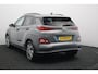 Hyundai Kona Electric EV Premium 64 kWh 3- Fase SOH 96,2% | Warmtepomp | Camera | Navigatie | Head-Up Display | Leer