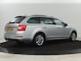 Skoda Octavia 1.0 TSI Style | Panoramadak | Stoelverwarming | Trekhaak | Carplay | Canton Sound | Sportstoelen | Navigatie | Bi-Xenon | Climate control | Parkeerhulp | Cruise control