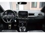 Volkswagen T-Roc 1.5 TSI R-Line 150PK Automaat | Travel Assist | Stoelverwarming | IQ Light