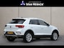 Volkswagen T-Roc 1.5 TSI Style 150PK Automaat | Navigatie | Trekhaak | Stoelverwarming