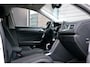 Volkswagen T-Roc 1.5 TSI Style 150PK Automaat | Navigatie | Trekhaak | Stoelverwarming